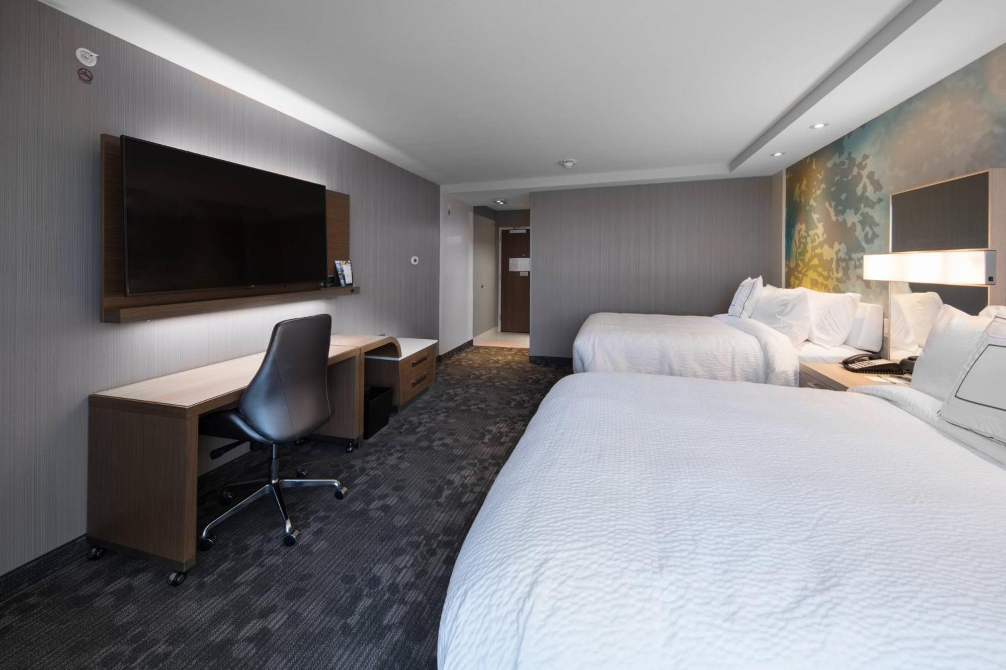 Courtyard By Marriott Russellville Exterior photo